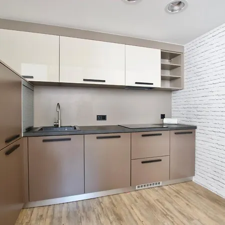 Standard By Hi5 - Gellert Area Apartment *