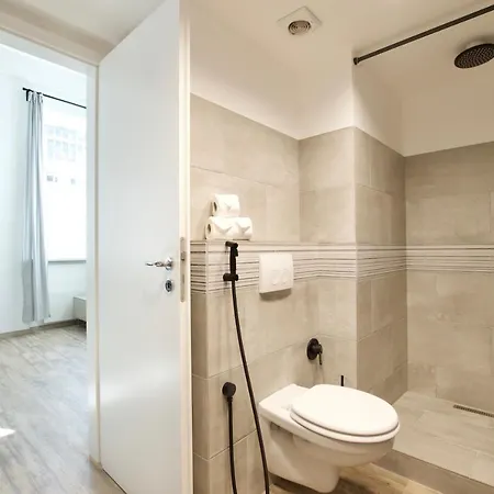 Apartment Standard By Hi5 - Gellert Area *