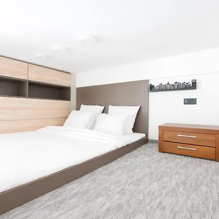 Standard By Hi5 - Gellert Area Apartamento