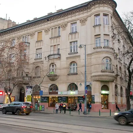 アパート Standard By Hi5 - Gellert Area *