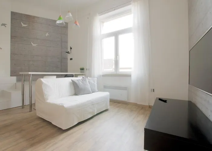 Standard By Hi5 - Gellert Area Apartament
