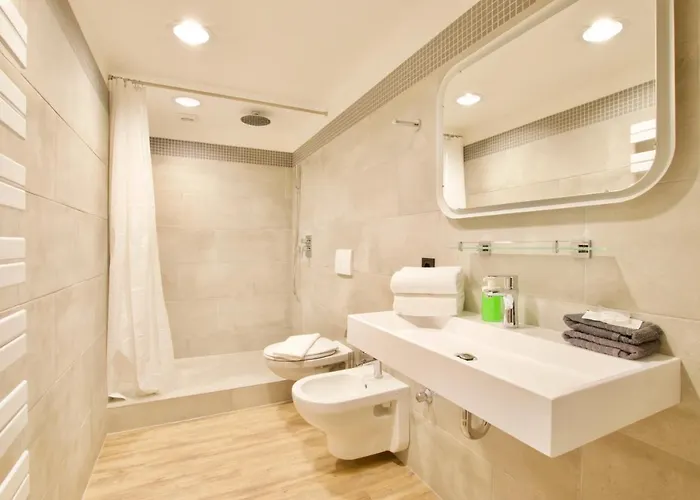 Standard By Hi5 - Gellert Area Apartament Budapesta