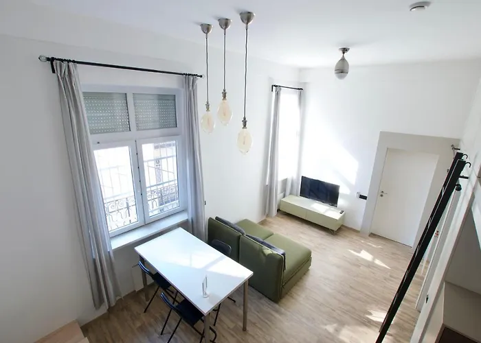 Standard By Hi5 - Gellert Area Apartment *