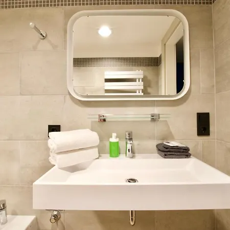 Apartamento Standard By Hi5 - Gellert Area Budapeste