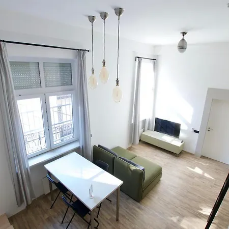 Standard By Hi5 - Gellert Area شقة *
